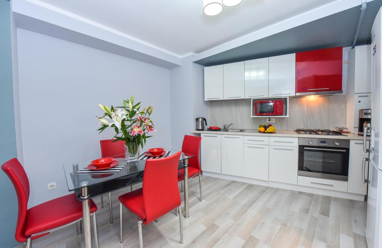 Residenza Di Carbasinni Bucharest Luaran gambar