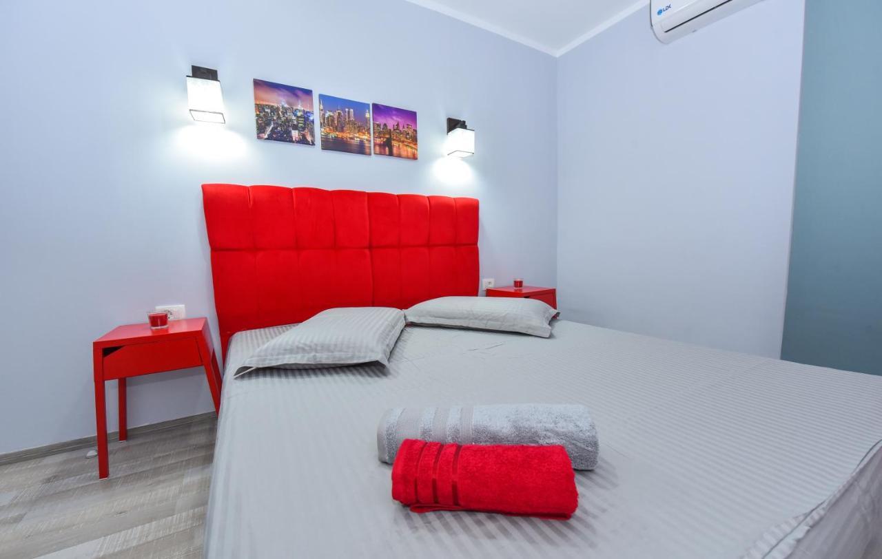 Residenza Di Carbasinni Bucharest Luaran gambar
