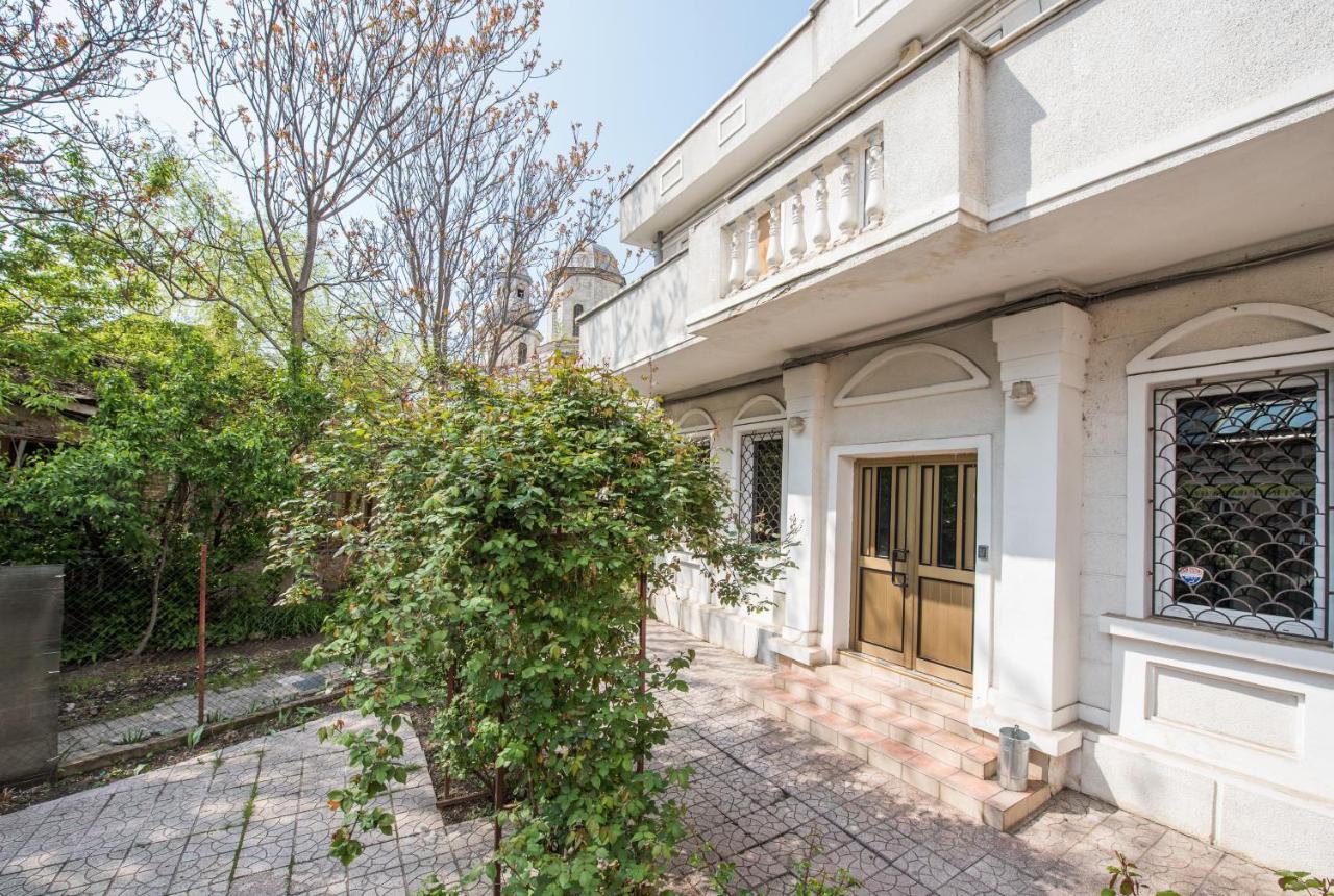 Residenza Di Carbasinni Bucharest Luaran gambar