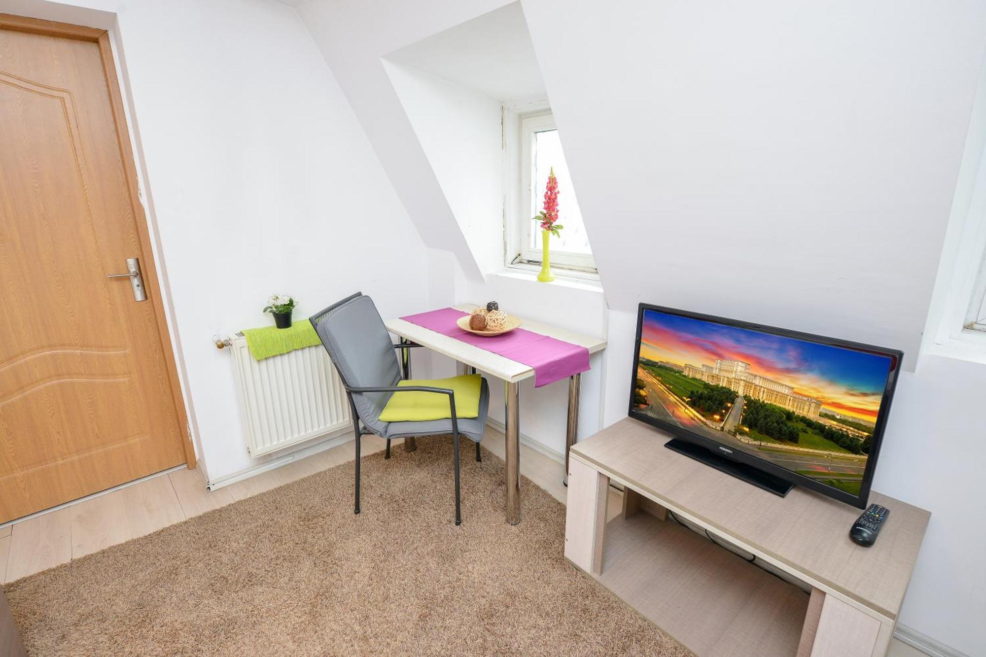 Residenza Di Carbasinni Bucharest Luaran gambar