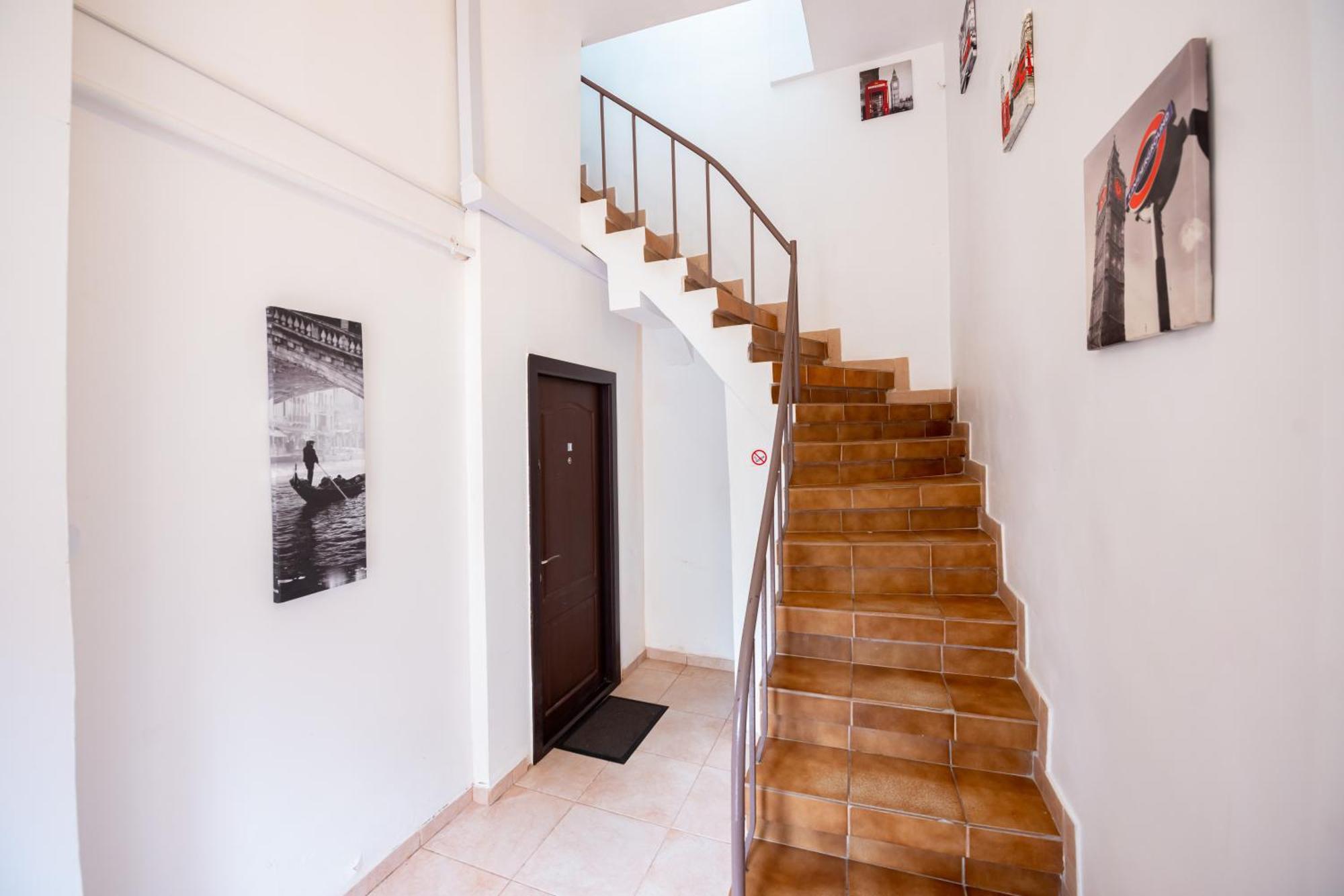 Residenza Di Carbasinni Bucharest Luaran gambar