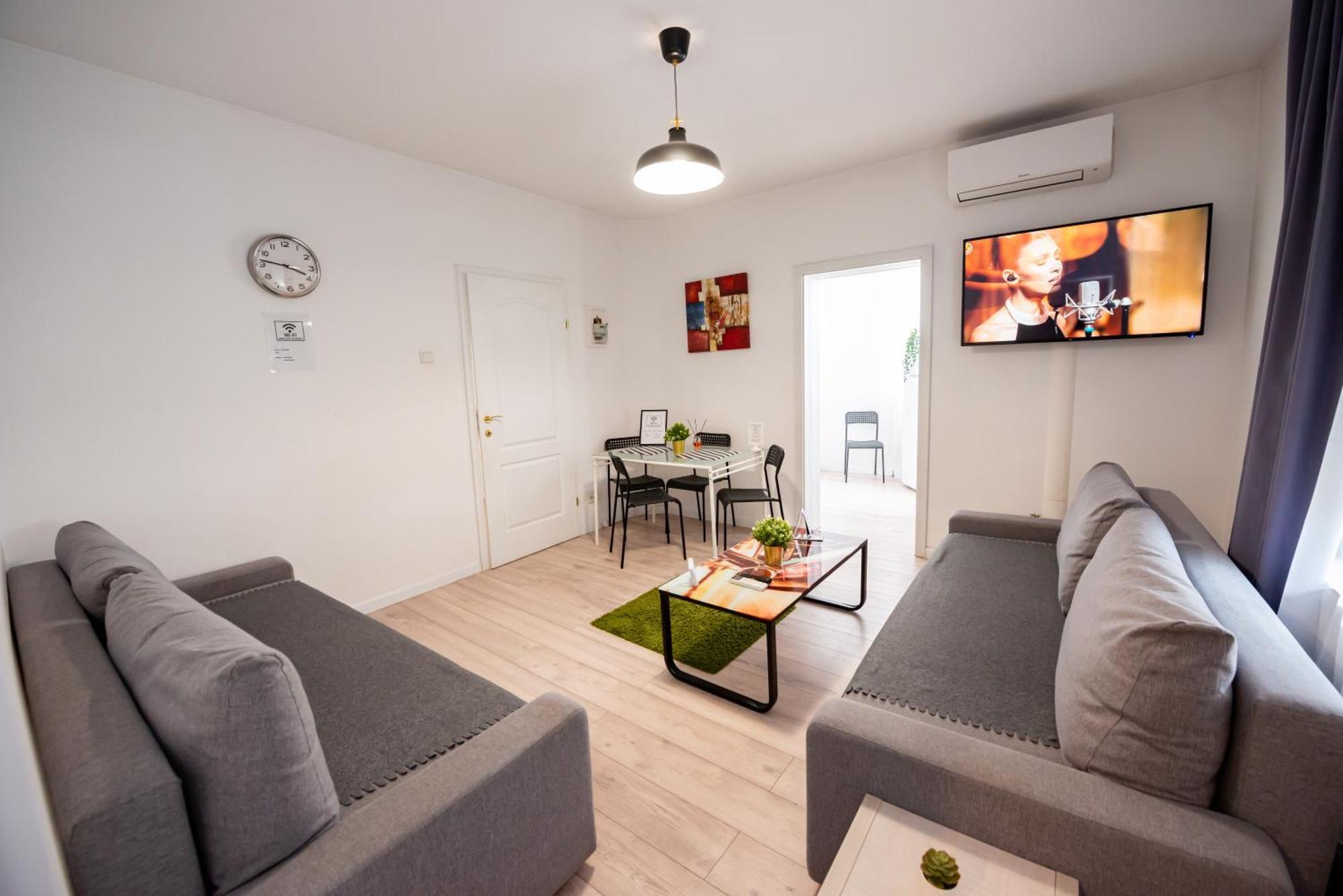 Residenza Di Carbasinni Bucharest Luaran gambar